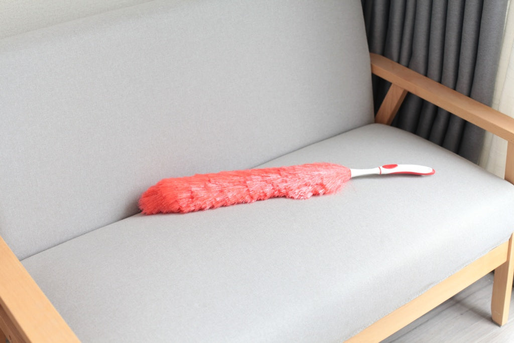 Feather Duster With Long Handle - White & Red
